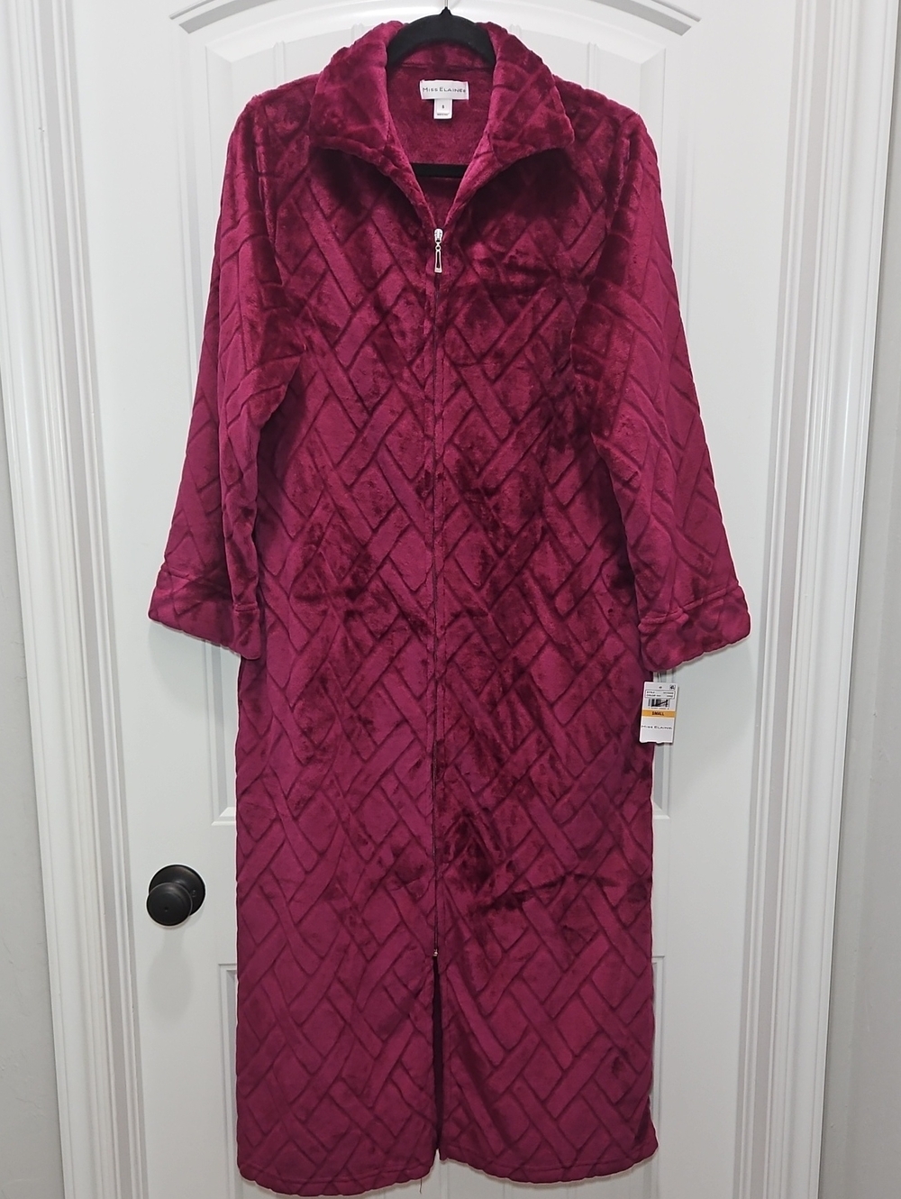 Miss Elaine Quilted Plush Long Full Zip Robe Small Women's New Wine